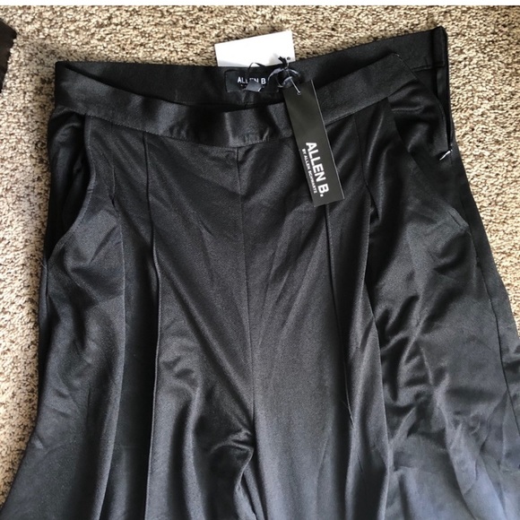 Allen B back wide leg flowy pants Large - Picture 5 of 6